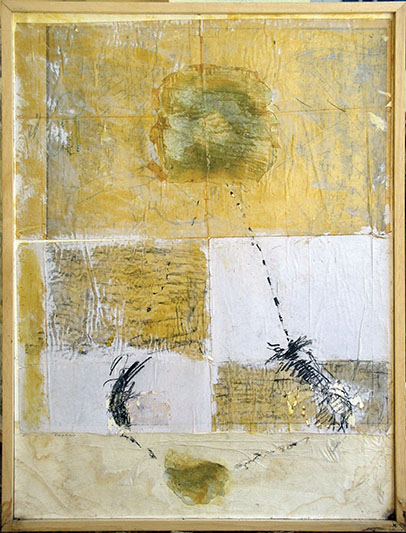 Enclosure, blue mystery / Espace clos, mystère bleu