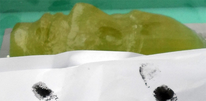 memoria 75 - Incense and Fingerprint