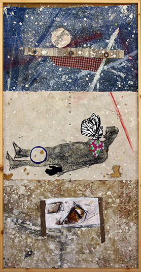 Were three. He was alone, like a butterfly looking at a mirror / Furent trois. Il était seul, comme un papillon regardant un miroir 